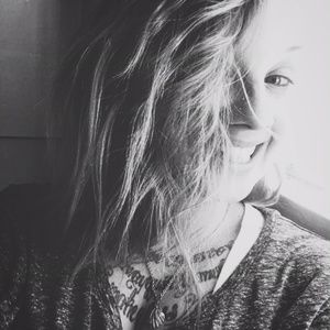 Meet your Posher, Kaitlyn!